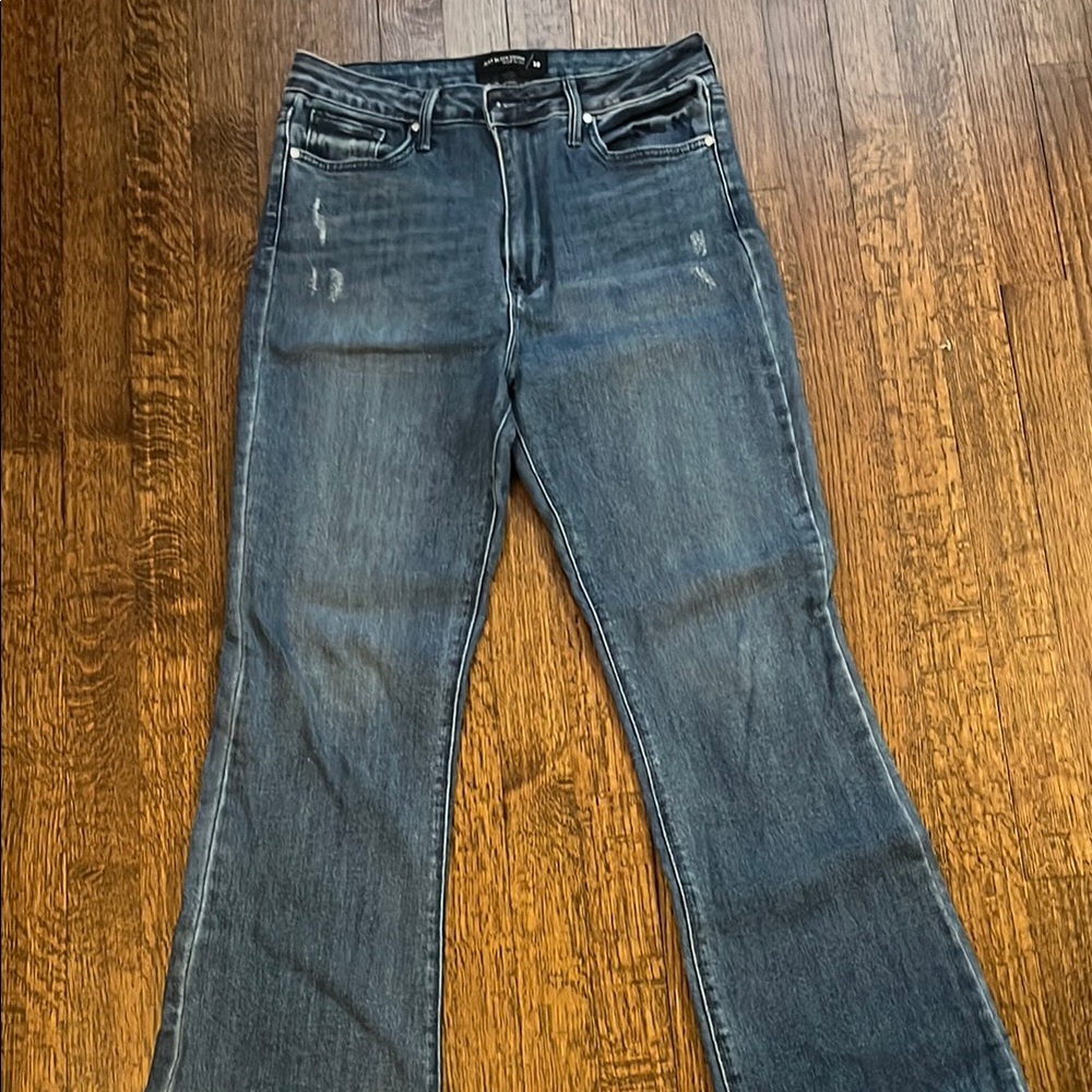 Women's Blue Jeans